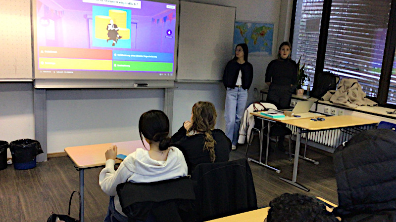 Steuern macht Schule