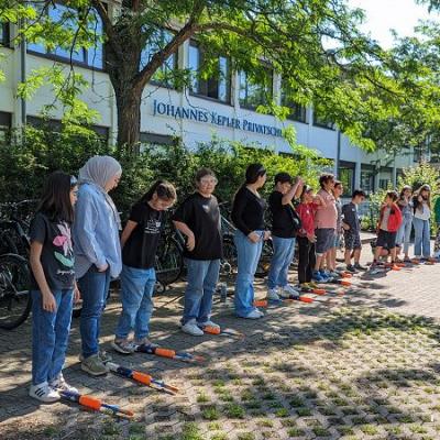 Pxl 20240610 075631462.mp